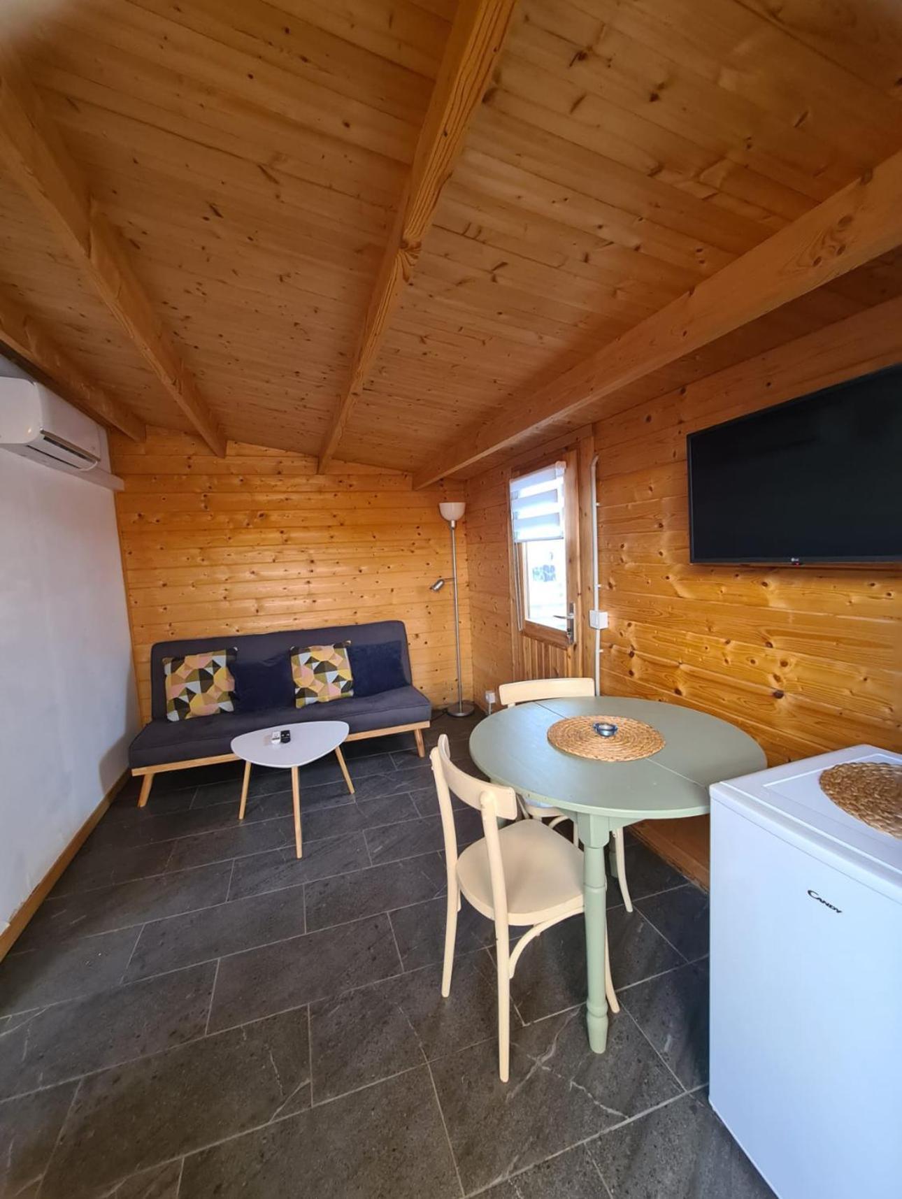 La Casita De Madera *