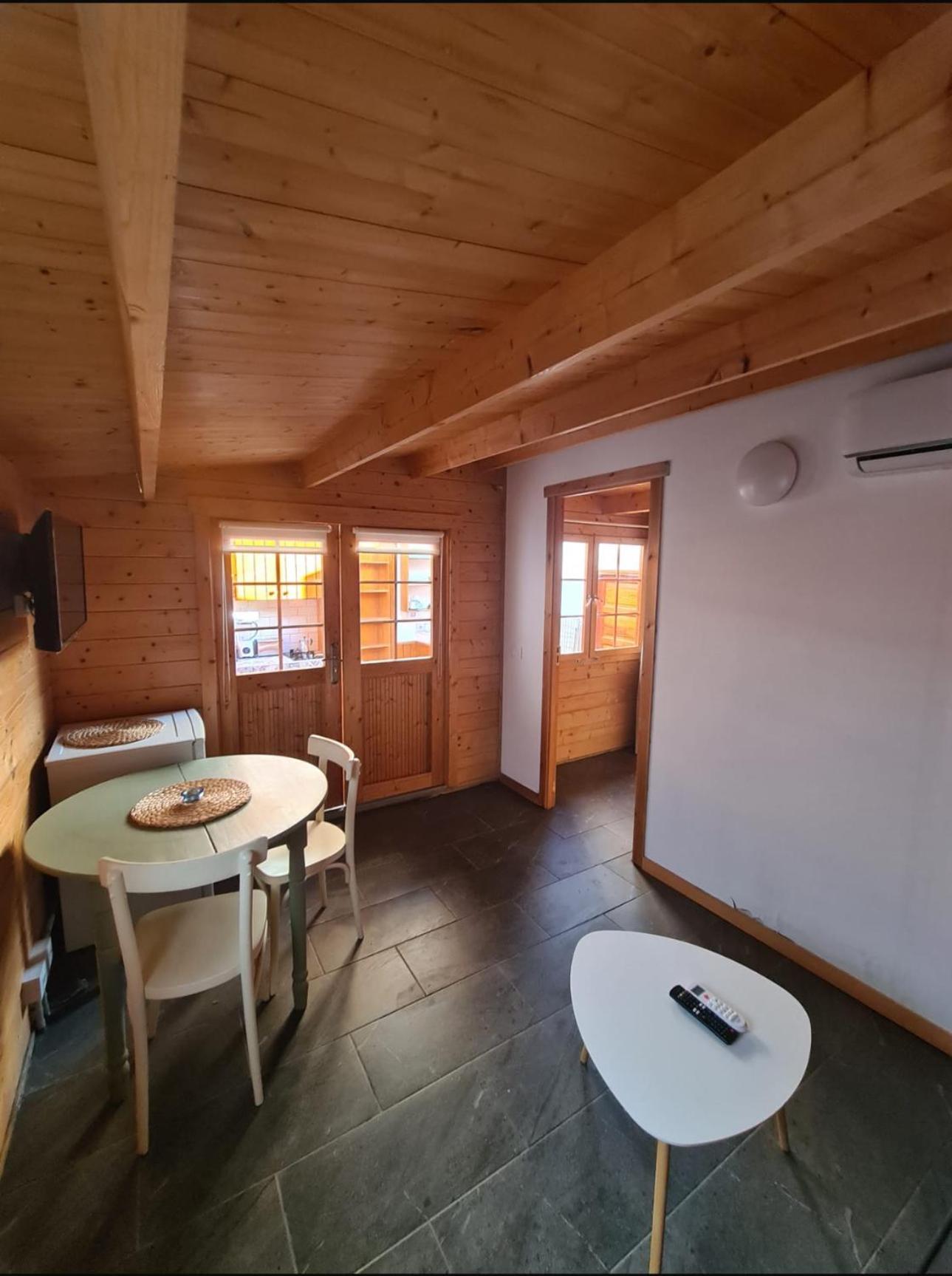 La Casita De Madera Apartment